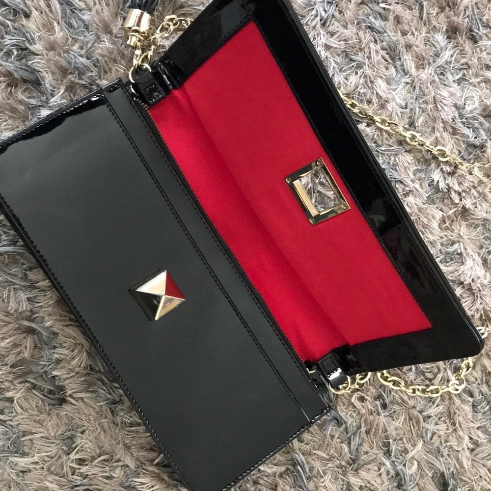 Animal print clutch/shoulder strap included Gold Hardware - Picture 6 of 8